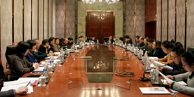 20170010106致公党宁波市六届二次全委（扩大）会议举行4分组讨论.jpg