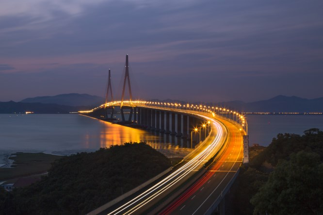 2015年5月26日 《越港霓虹》象山港大桥_副本.jpg